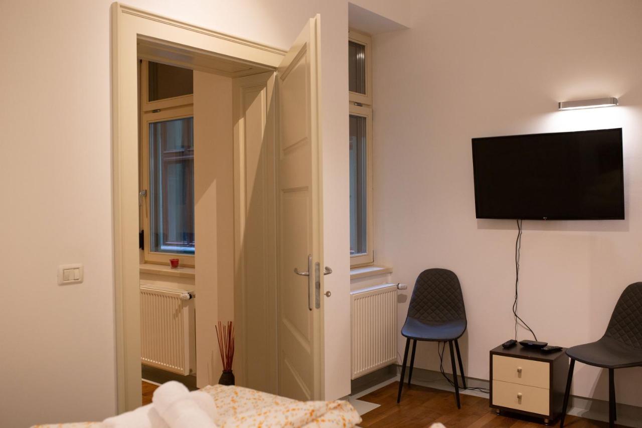 Alessia Apartment In The Old Town Τιμισοάρα Εξωτερικό φωτογραφία