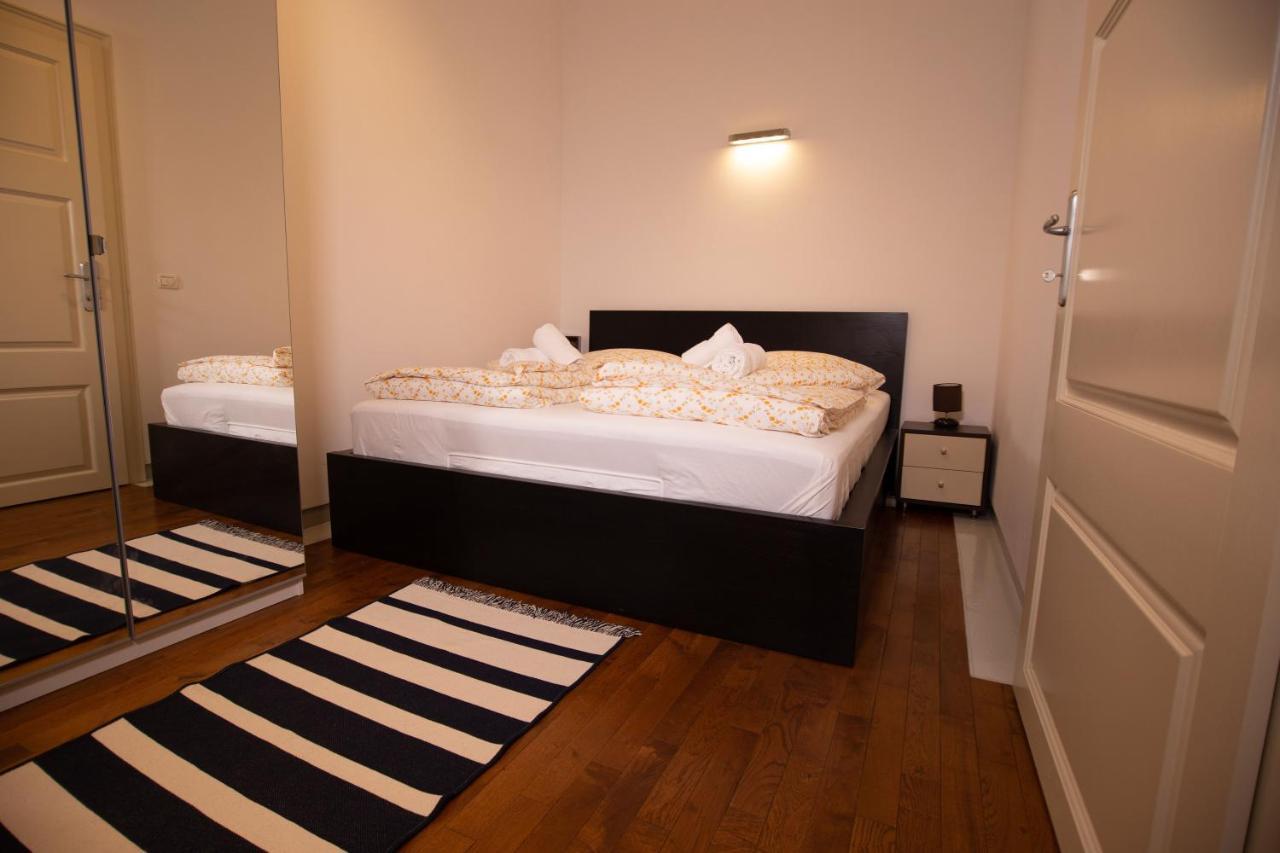 Alessia Apartment In The Old Town Τιμισοάρα Εξωτερικό φωτογραφία