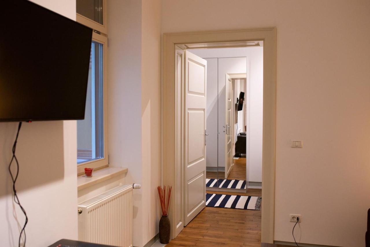 Alessia Apartment In The Old Town Τιμισοάρα Εξωτερικό φωτογραφία